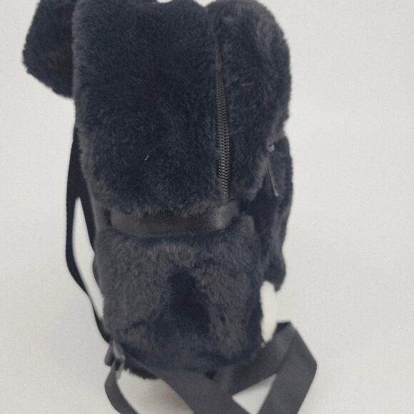 Nike Sportswear Futura 365 Faux Fur Mini Backpack Black & White Athleisure Sport main image 2
